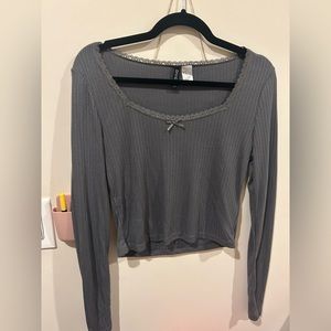 Grey ribbed cropped long sleeve with lace and bow neckline